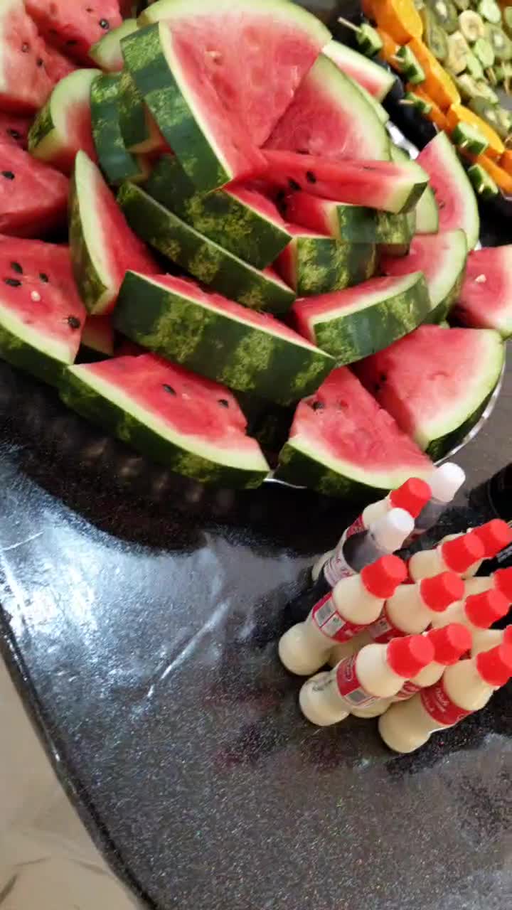 عمارت پرنیان|اجارهٔ کوتاه‌مدت ویلا و باغ|سبزوار, توحیدشهر|دیوار