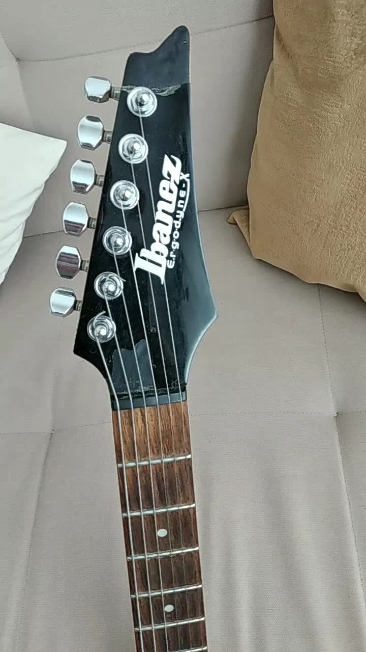 گیتار الکتریک IBANEZ exr170 ergodyn|گیتار، بیس، امپلیفایر|تهران, عباس‌آباد|دیوار