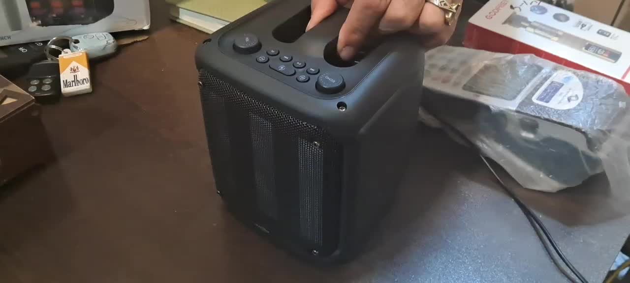 اسپیکر بلوتوثی|پخش‌کننده همراه|بم, |دیوار