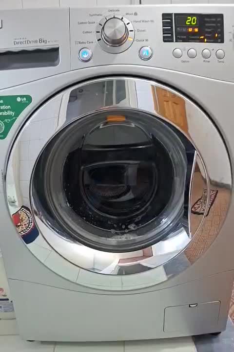 فروش لباسشویی ال جی 8 کیلویی در حد نو|ماشین لباسشویی و خشککن لباس|شیراز, شهرک مطهری|دیوار