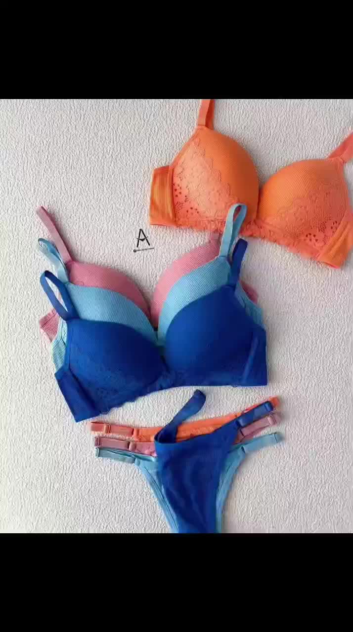 لباس زیر بانوان|لباس|بومهن, |دیوار