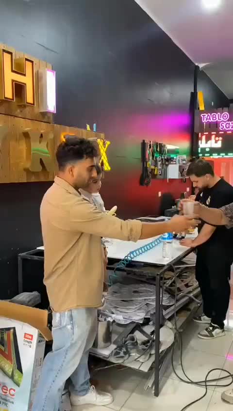 فروش نقد و اقساط تابلو های تبلغاتی|فروشگاه و مغازه|بهبهان, |دیوار