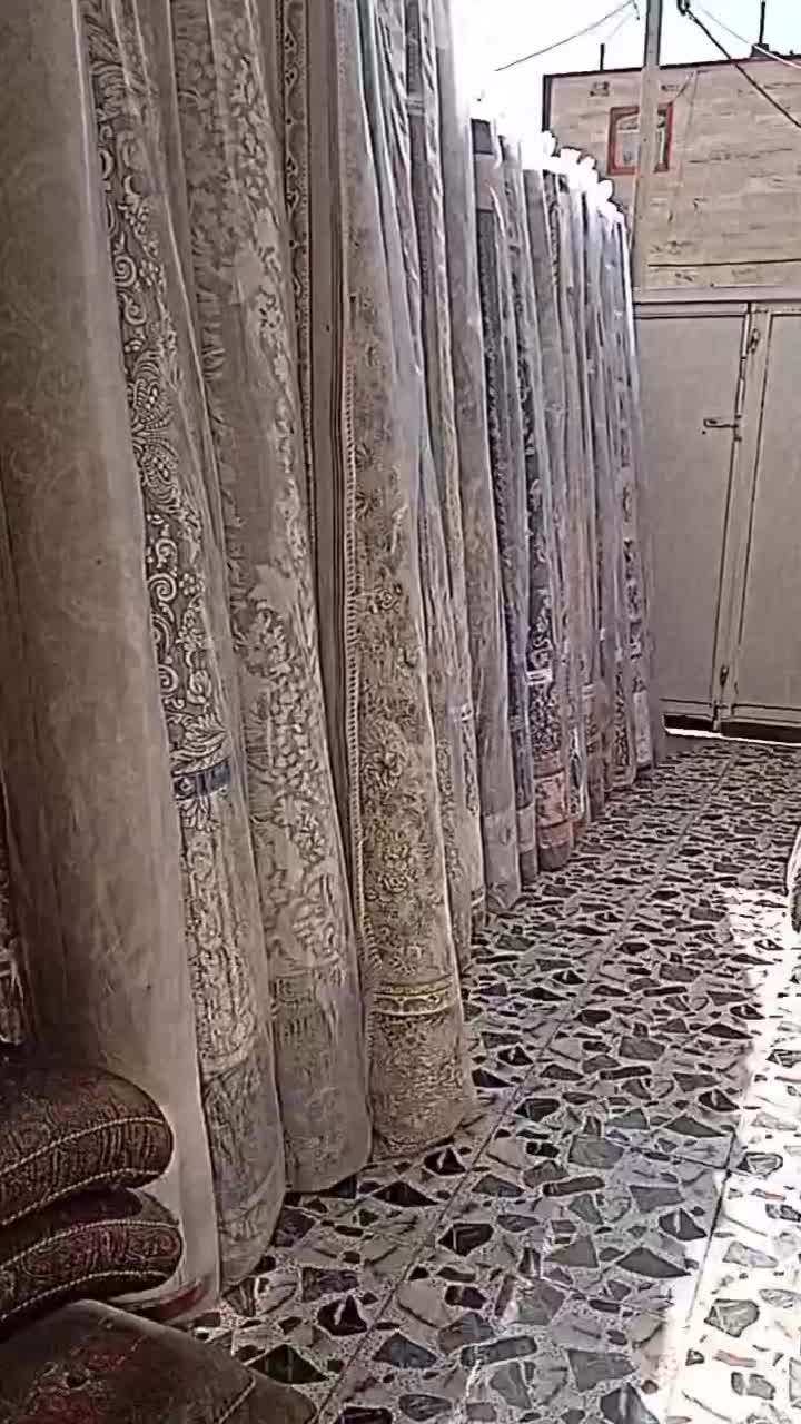 30 تخته فرش جمع آوری مغازه*|فرش|شیراز, بهارستان|دیوار