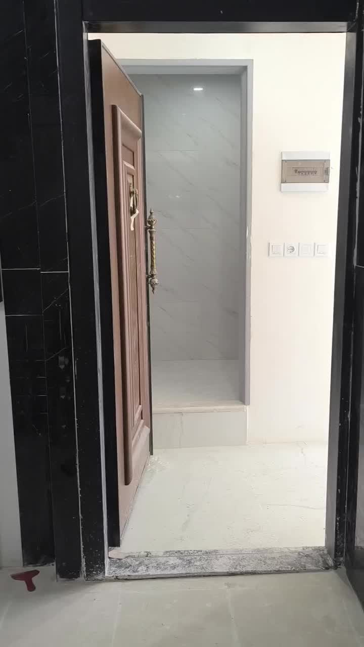 اپارتمان ۱۰۳متری نوساز خیابان پونه زار|فروش آپارتمان|الیگودرز, |دیوار