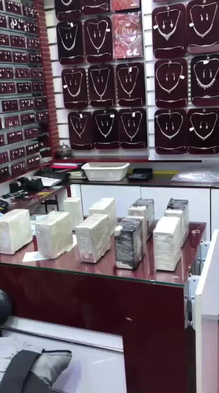 شمش نقره ، ساچمه نقره، جواهرات و اکسسوری نقره|جواهرات|اصفهان, رکن الدوله غربی|دیوار