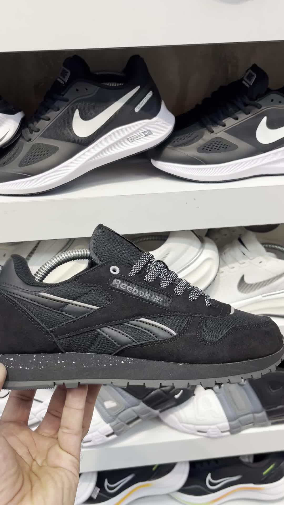 کتونی ریباک کلاسیک رنگ مشکی|کیف، کفش، کمربند|تهران, باشگاه نفت|دیوار