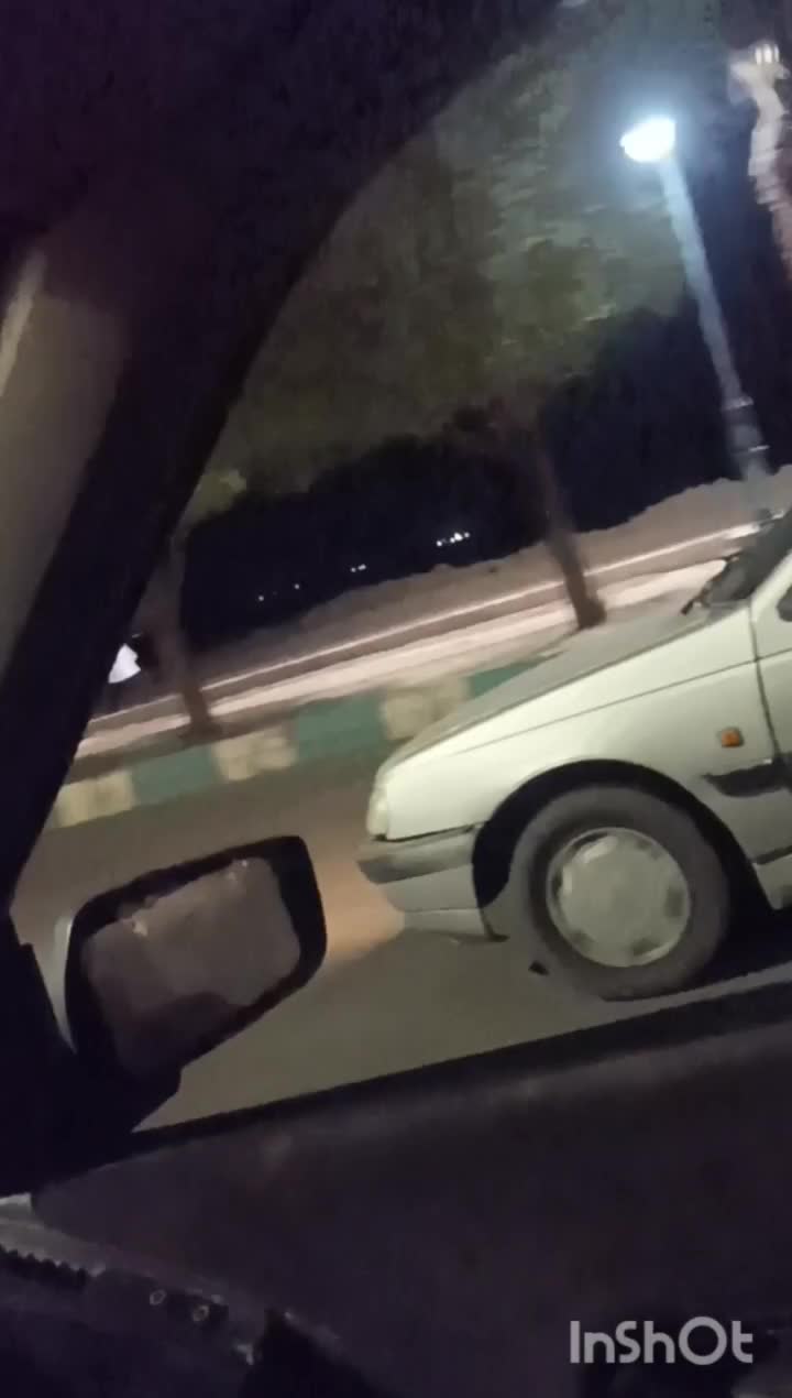 پژو ۴۰۵|خودرو سواری و وانت|جیرفت, |دیوار