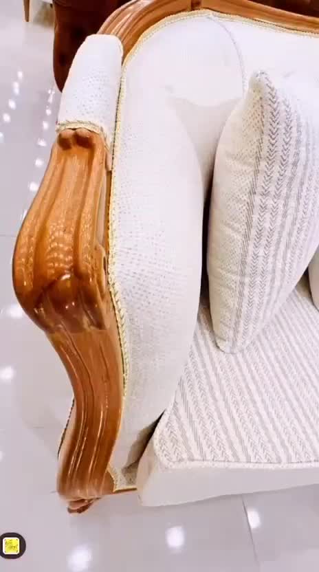 ایتالیایی|مبلمان خانگی و میز عسلی|نیشابور, قلعه نو|دیوار