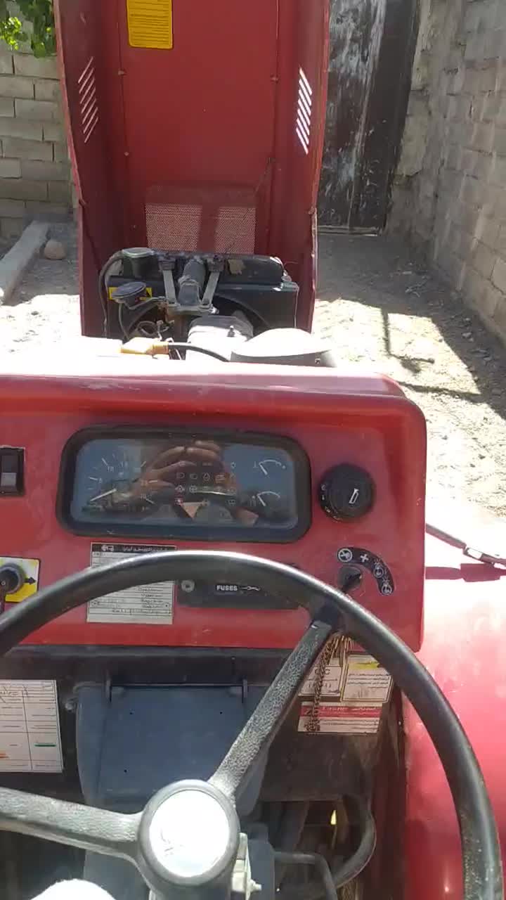 تراکتور گلدونی|خودرو سنگین|شهر بابک, |دیوار