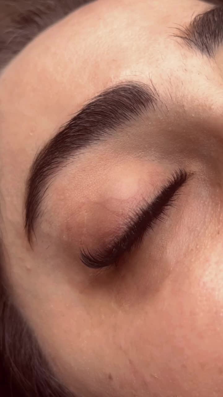 اکستنشن مژه|خدمات آرایشگری و زیبایی|محمدیه-قزوین, |دیوار