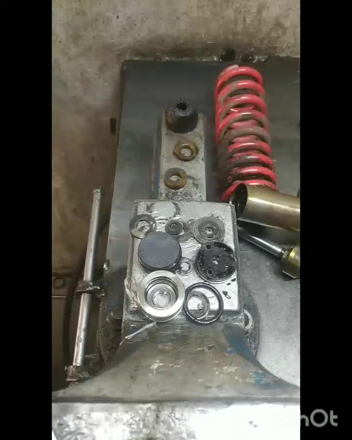 تعمیر کمک تریل روان کراس فلات در مشهد و چناران|خدمات موتور و ماشین|چناران, |دیوار