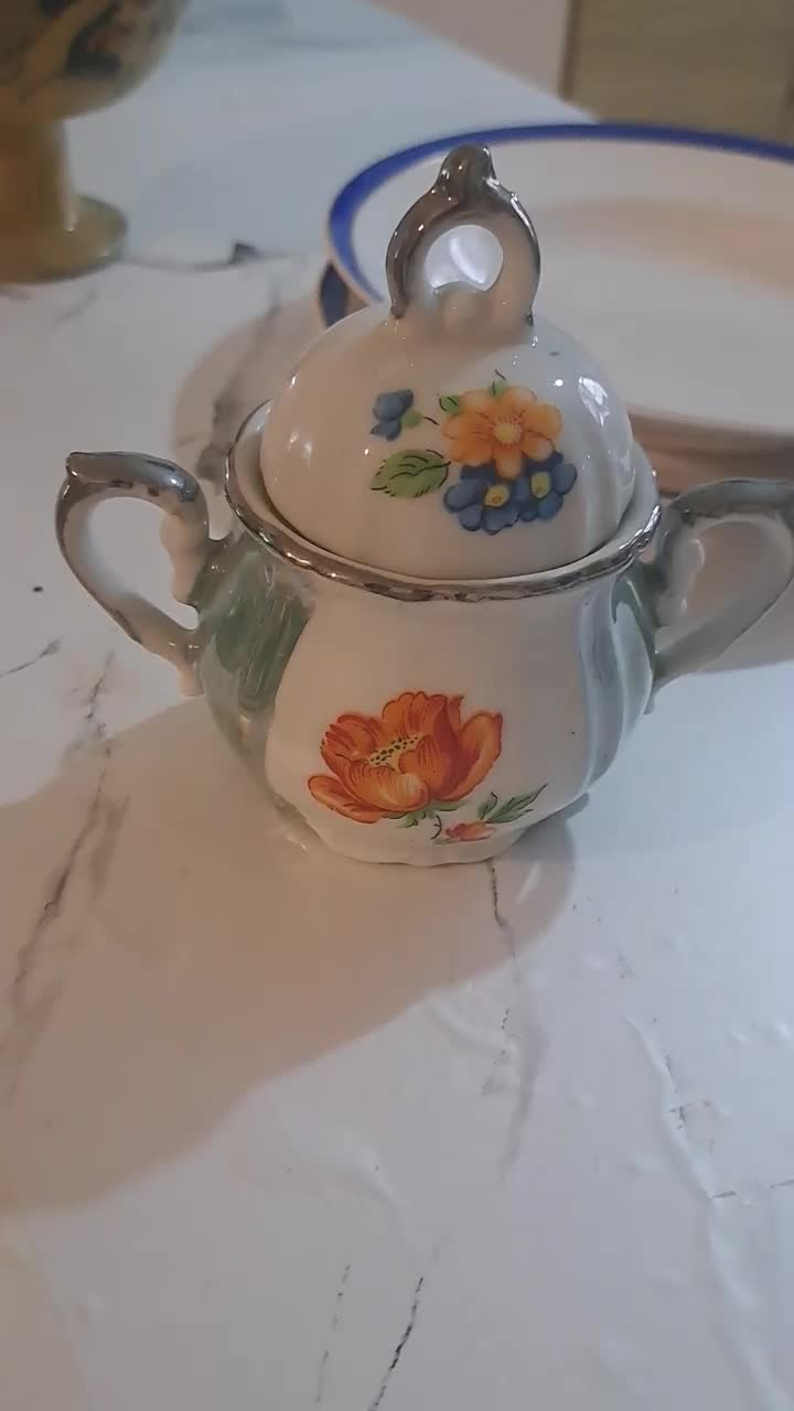 قندان ،دو بشقاب و یک کاسه پایه دار|ظروف سرو و پذیرایی|کرج, حیدرآباد|دیوار