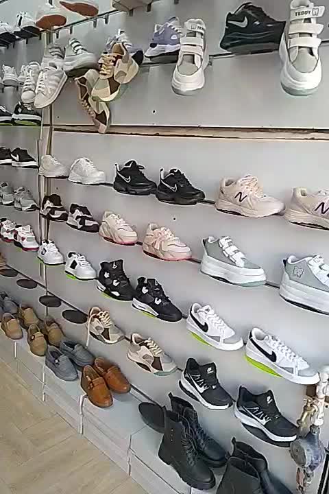 کفش حراج زیر قیمت خرید فقط چهارشنبه و پنج شنبه|کیف، کفش، کمربند|سبزوار, پامنار|دیوار