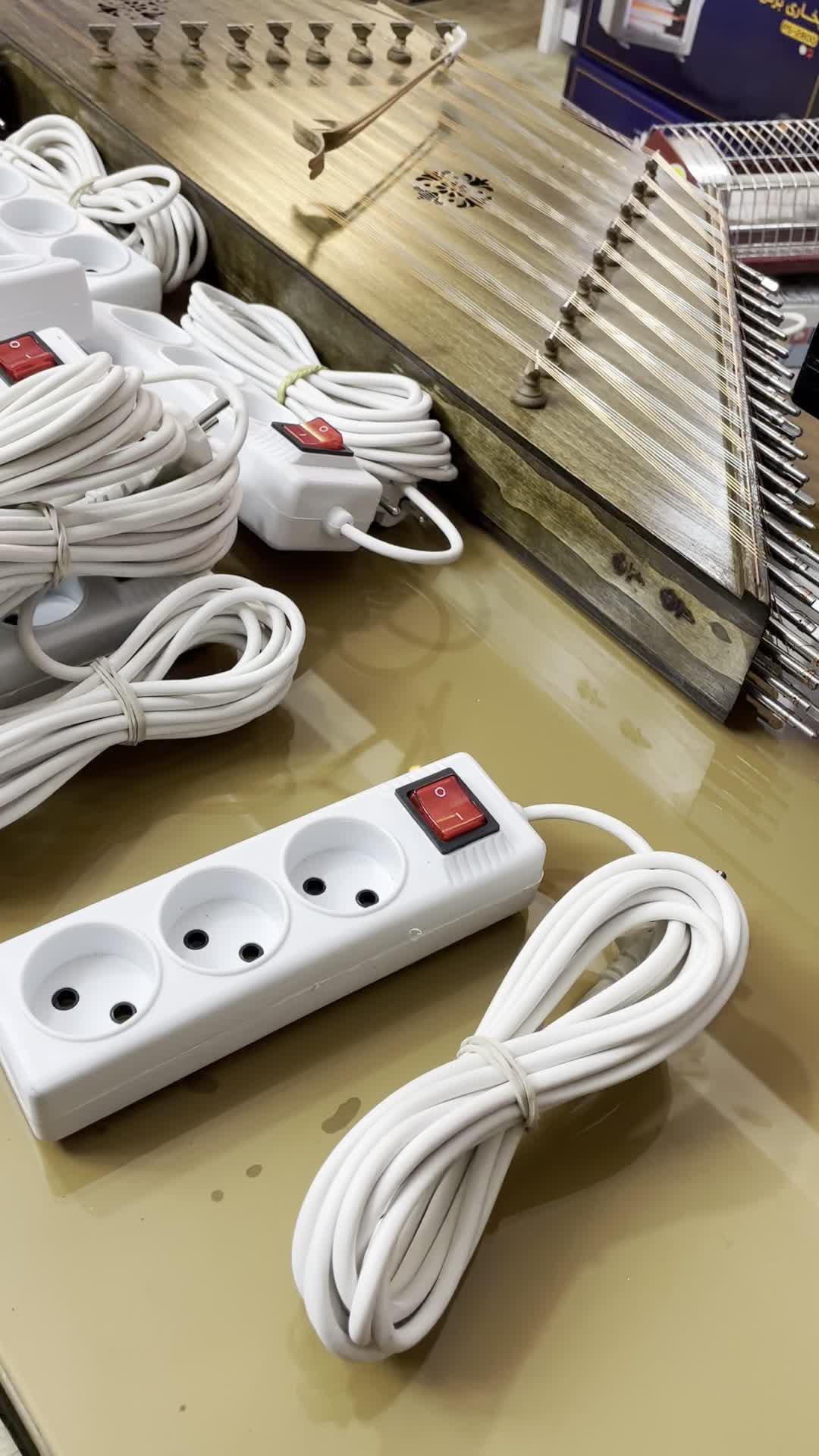 ۳ راهی مجیک ۴ خانه دارای کابل ۵ متری قیمت ۱۹۵|مصالح و تجهیزات ساختمان|ملایر, |دیوار