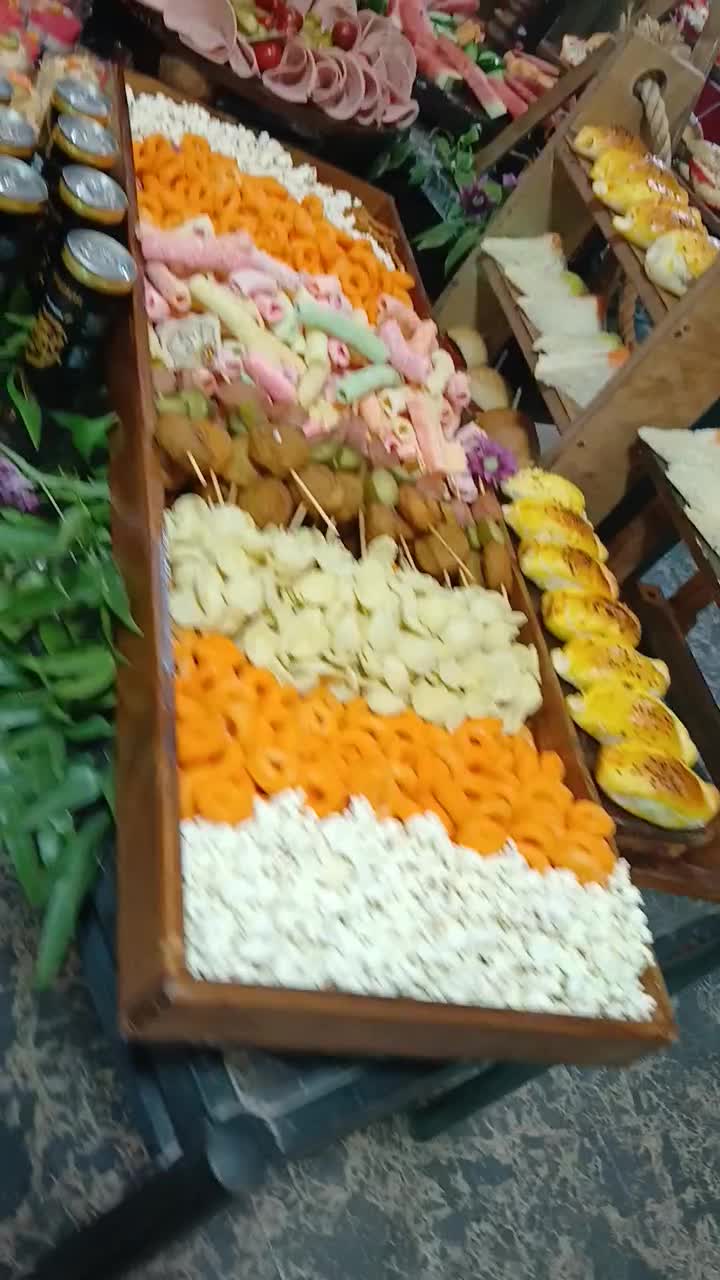 فینگرفود.باغ .صفرتا ۱۰۰ مجالس|خدمات پذیرایی، مراسم|مشهد, رستگار|دیوار