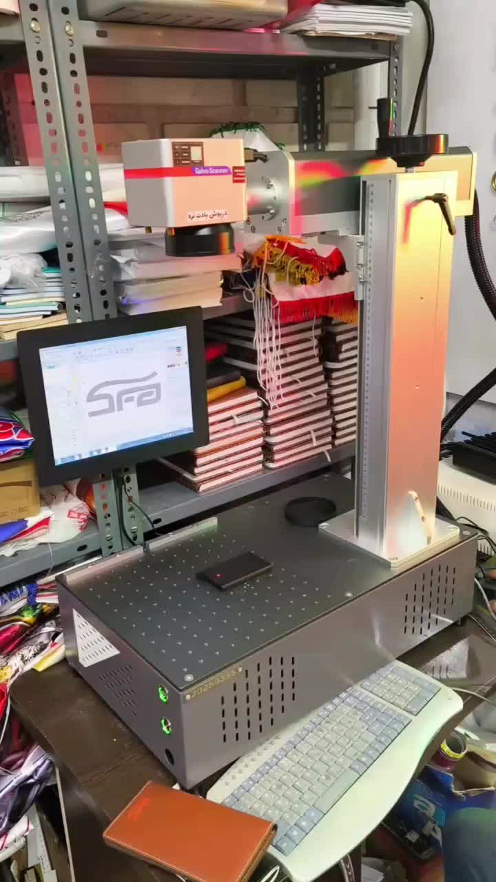 خدمات حکاکی ولیزر رو هدایای تبلیغاتی|خدمات پیشه و مهارت|اردبیل, |دیوار