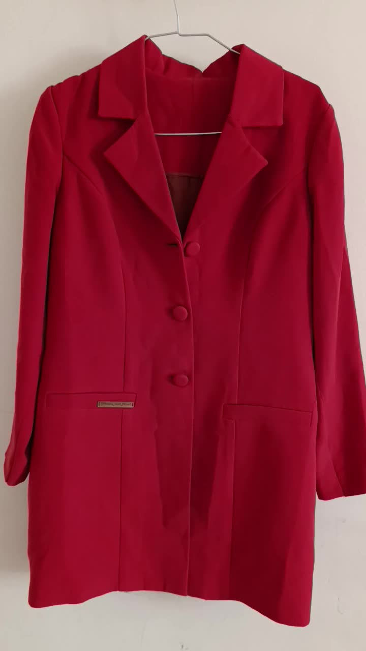 پالتو|لباس|گرمسار, |دیوار