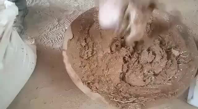 فروش کاهگل آماده طبیعی سنتی ضدآب صنعتی رنگ کاهگلی|خدمات پیشه و مهارت|شیراز, شهرک رضوان|دیوار