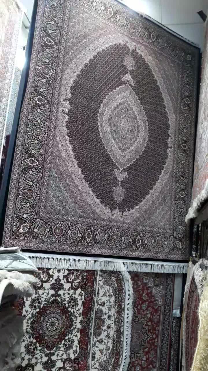 فرش دایره ۱×۱ ماهی ست ماهی کرم و ماهی اصیل|فرش|تبریز, |دیوار