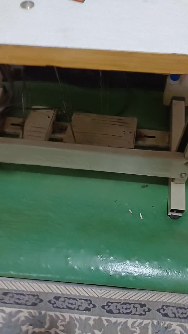 چرخ خیاطی زیگزال سالم کم کار|چرخ خیاطی و ریسندگی|تهران, شهرک ولیعصر شمالی|دیوار