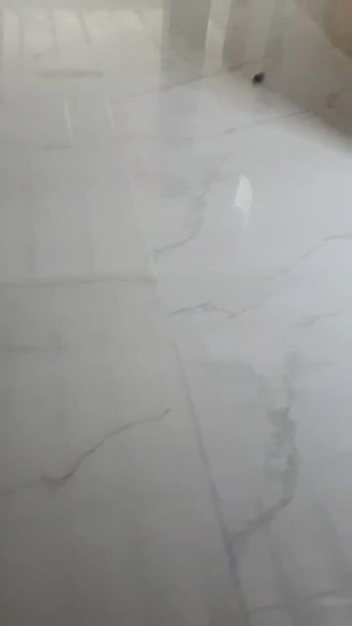 نصب اسلب وسرامیک به روش چسبی،بین کابینت|خدمات پیشه و مهارت|اصفهان, آبشار|دیوار