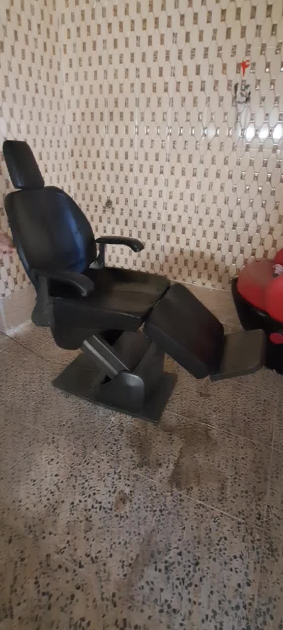 صندلی آرایشگاه برقی تخت شو|آرایشگاه و سالن‌های زیبایی|فولادشهر, مسکن مهر فولادشهر|دیوار