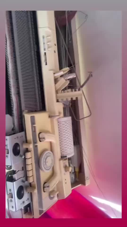 فروش یک دستگاه بافتنی برادر به همراه ۳کیلو کاموا|لوازم خیاطی و بافتنی|آستارا, |دیوار