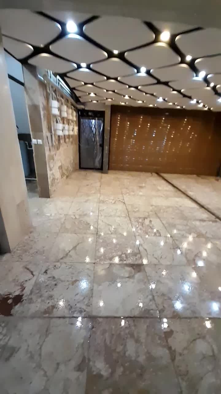 واحد۱۳۴متری/سه خواب/کلیدنخورده/سندار/پارکینگ|فروش آپارتمان|خشکبیجار, |دیوار