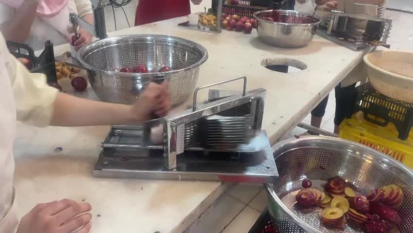 اسلایسر هسته گیر میوه خشک پوست کن|کافی‌شاپ و رستوران|تهران, نازی‌آباد|دیوار