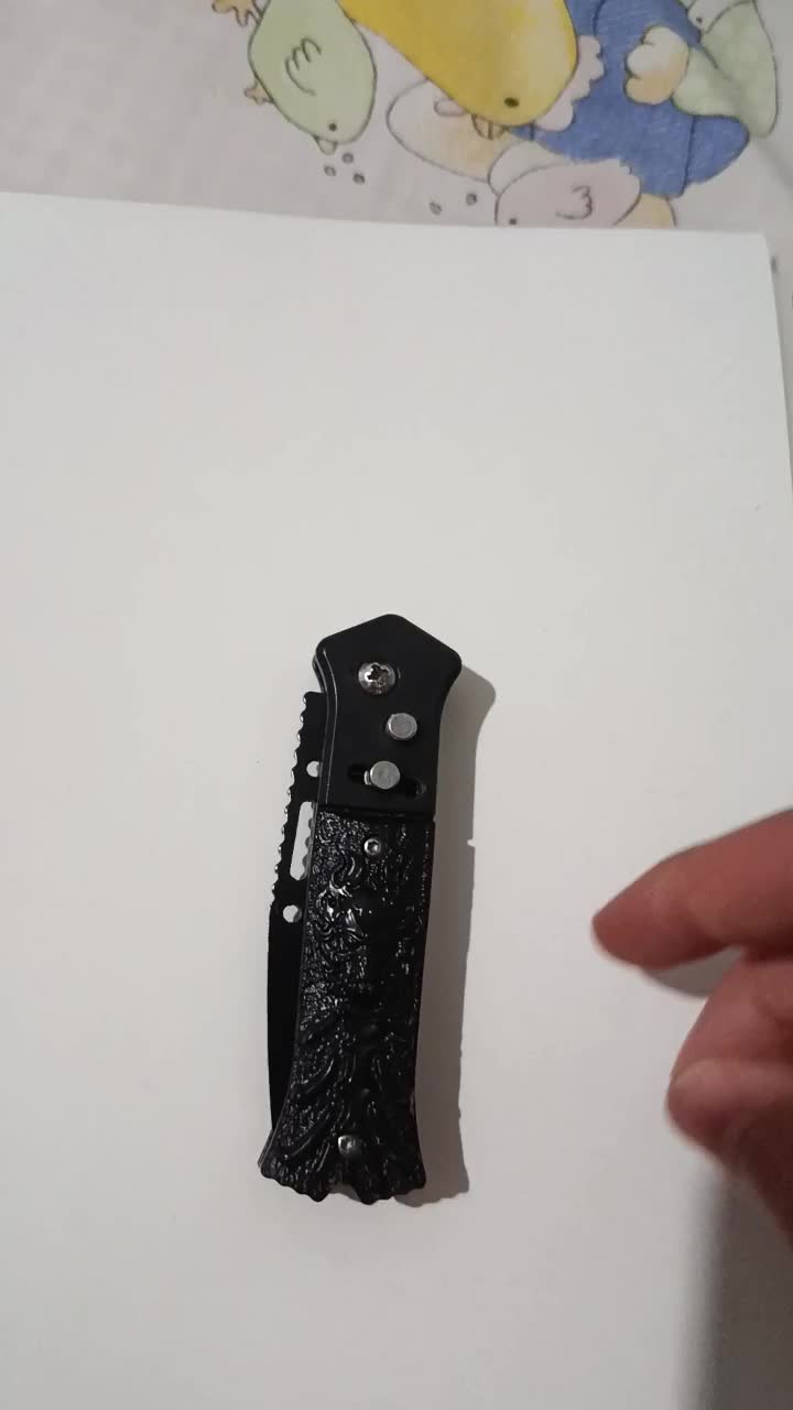 چاقو خوشگل اسکلتی|کلکسیون اشیاء عتیقه|مراغه, |دیوار