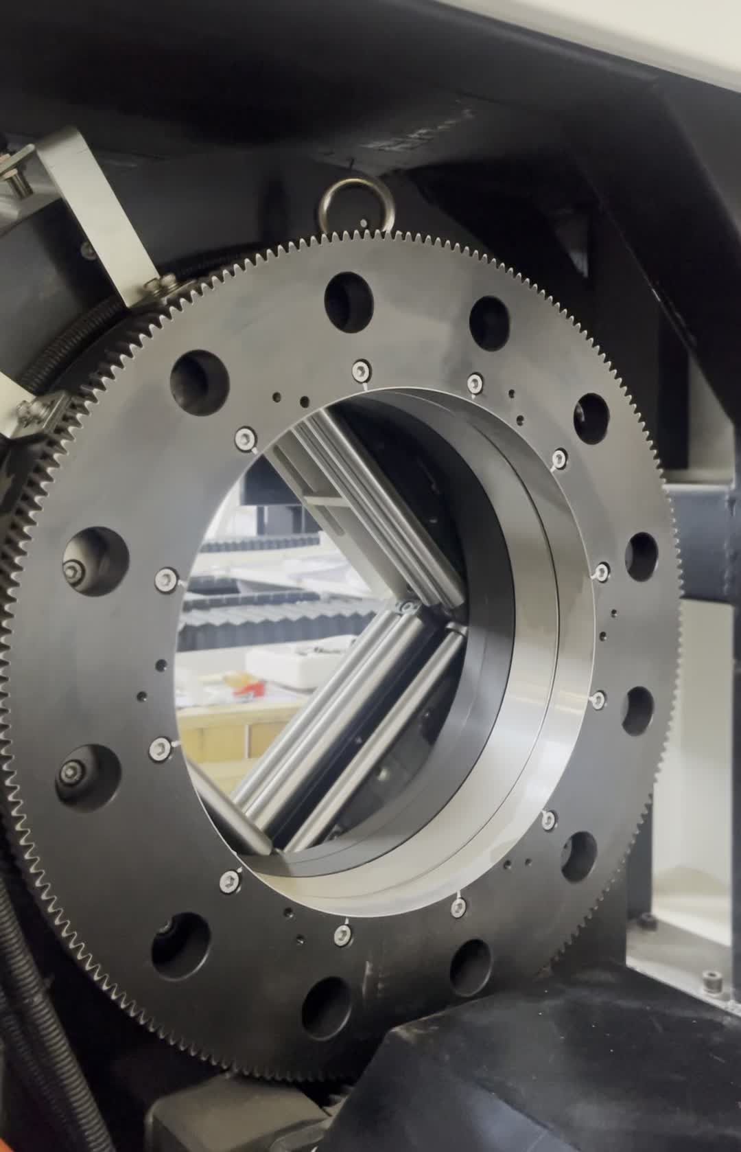 فروش دستگاه لیزر روتاری/لوله بر برش فلزات گلدن|ماشین‌آلات صنعتی|تهران, فتح|دیوار