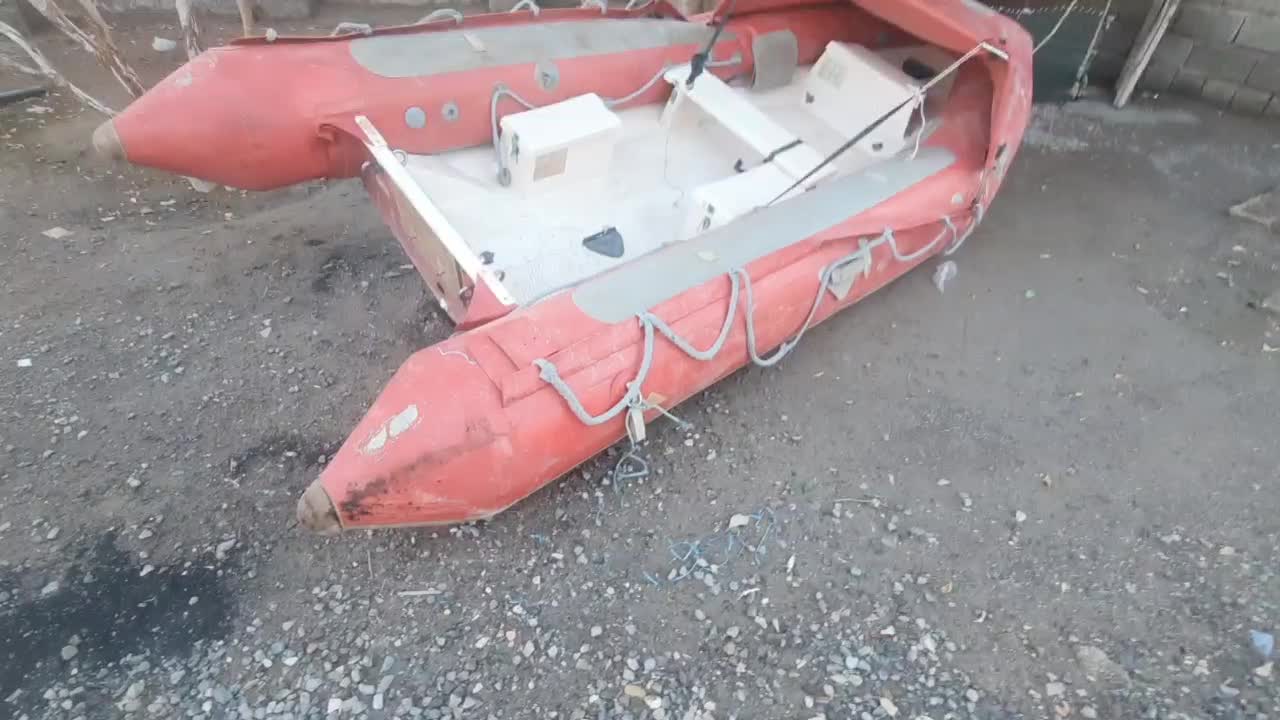 قایق|قایق و سایر وسایل نقلیه|قشم, |دیوار