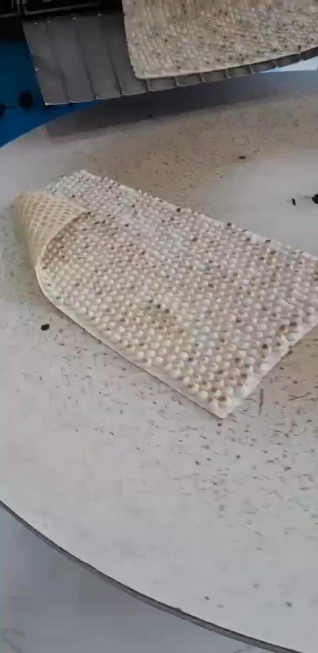 تنور گل گندم نون در بیار باقری در حد|ماشینآلات صنعتی|دهاقان, |دیوار