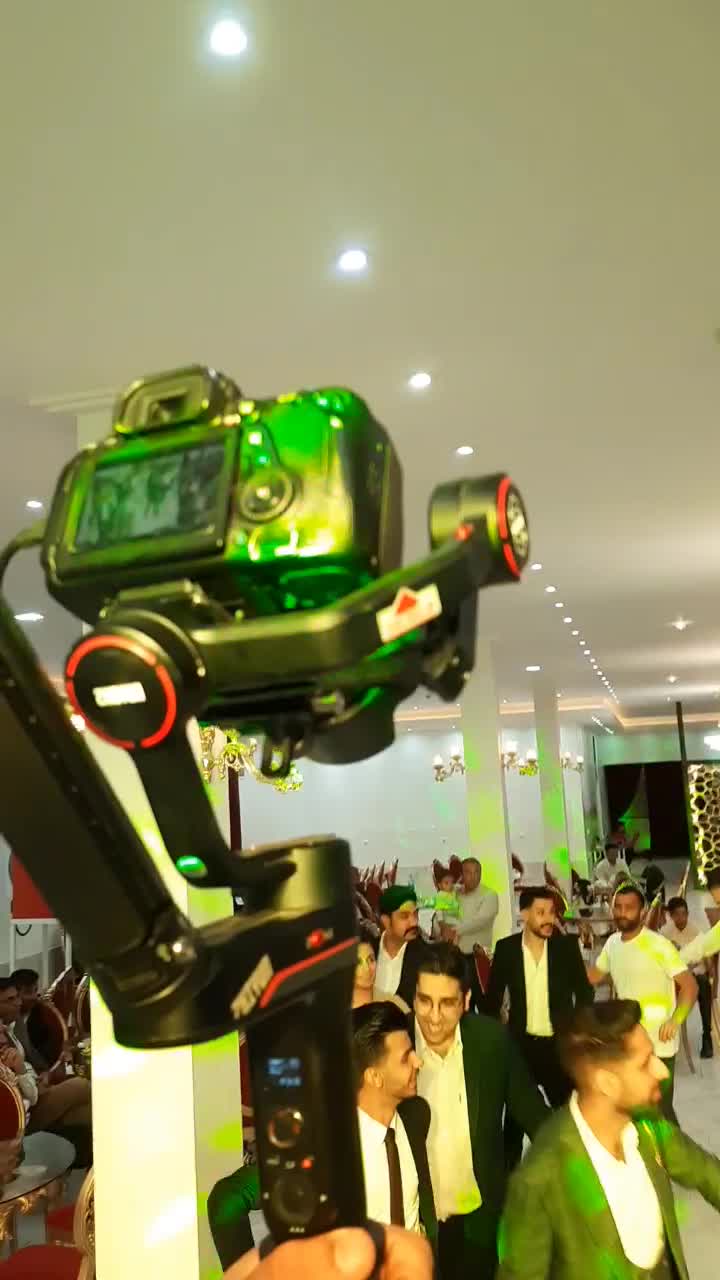 قرارداد فیلمبرداری عروسیتو بدون بیعانه ببند|خدمات پذیرایی، مراسم|بیرجند, |دیوار