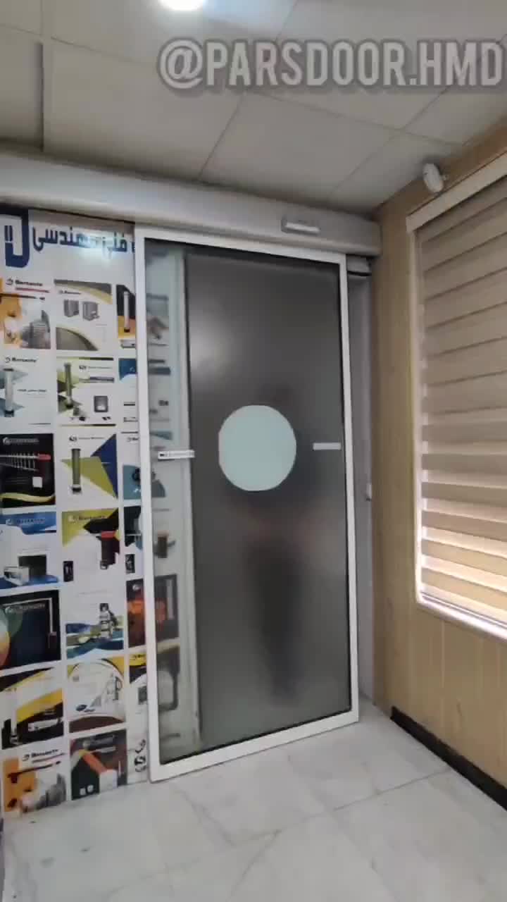 نصب بالابر هیدرولیک و انواع درب برقی و کرکره برقی|خدمات پیشه و مهارت|همدان, |دیوار