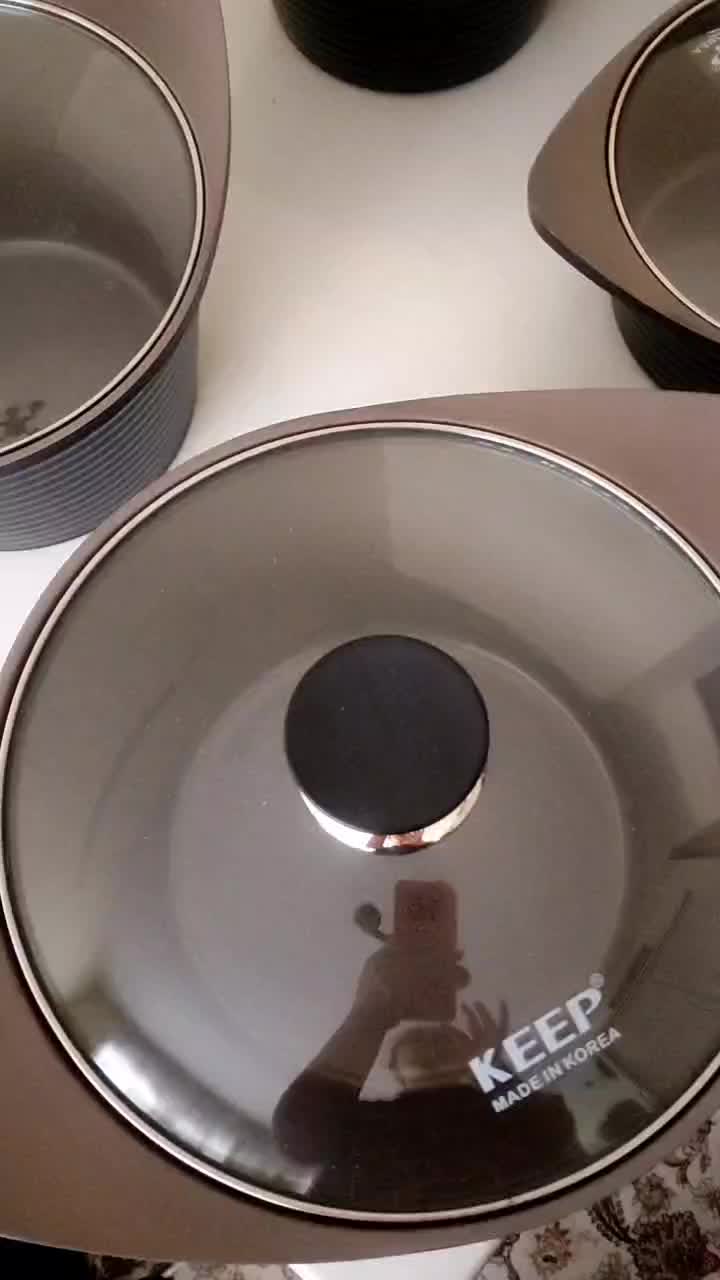 فروش قابلمه 14پارچ چدنی قدیمی اصل کره برند کیپ.|ظروف پختوپز|شیراز, تاچارا|دیوار