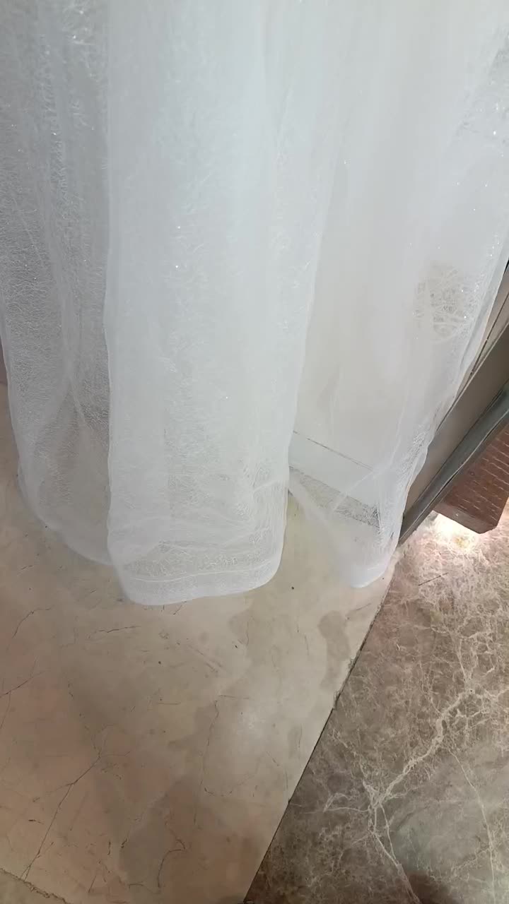 لباس عروس|لباس|شاهین‌شهر, عطار|دیوار