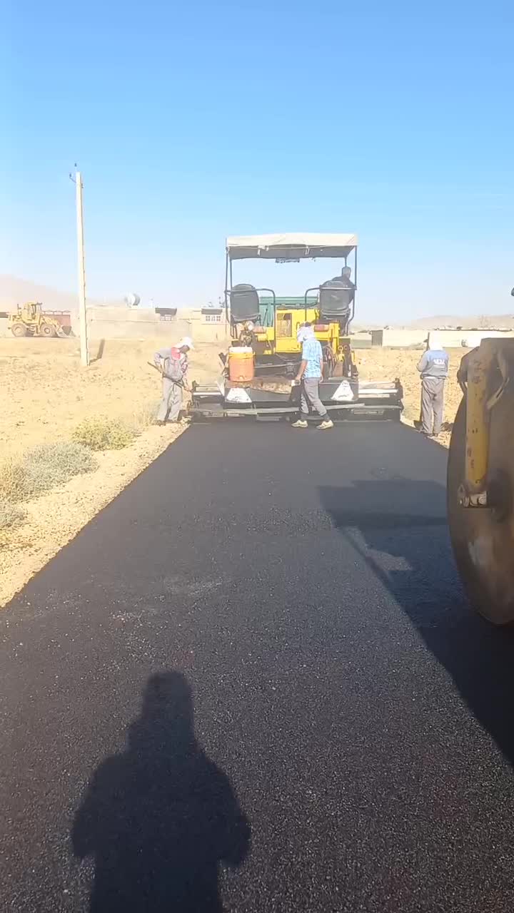 زیرسازی اسفالت( محوطه ، کوچه ، خیابان ) وایزوگام|خدمات پیشه و مهارت|شیراز, شهرک امیر کبیر|دیوار