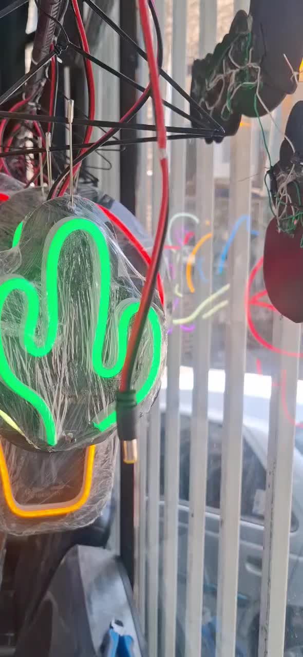 تابلو نئون..نیون ..نئون فلکسی|ریسه و چراغ تزئینی|ساوه, |دیوار