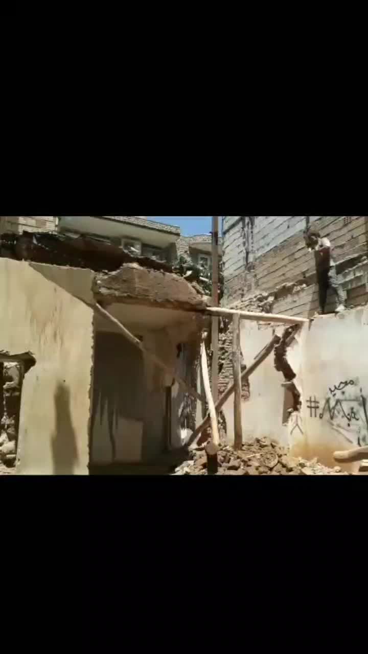 تخریب ساختمان قدیمی دیوار سقف آشپزخانه حمام اوپن|خدمات پیشه و مهارت|اردبیل, |دیوار