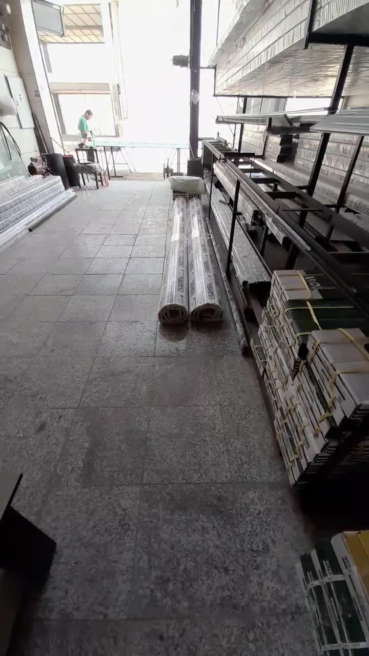 پخش و اجرا کرکره برقی و انواع دربهای اتومات جواهری|خدمات پیشه و مهارت|کرج, مجتمع صنفی صنعتی|دیوار