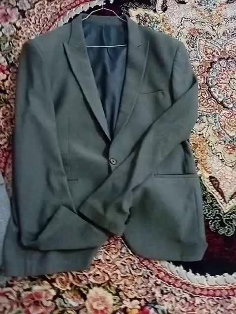 لباس|لباس|بوژگان, |دیوار