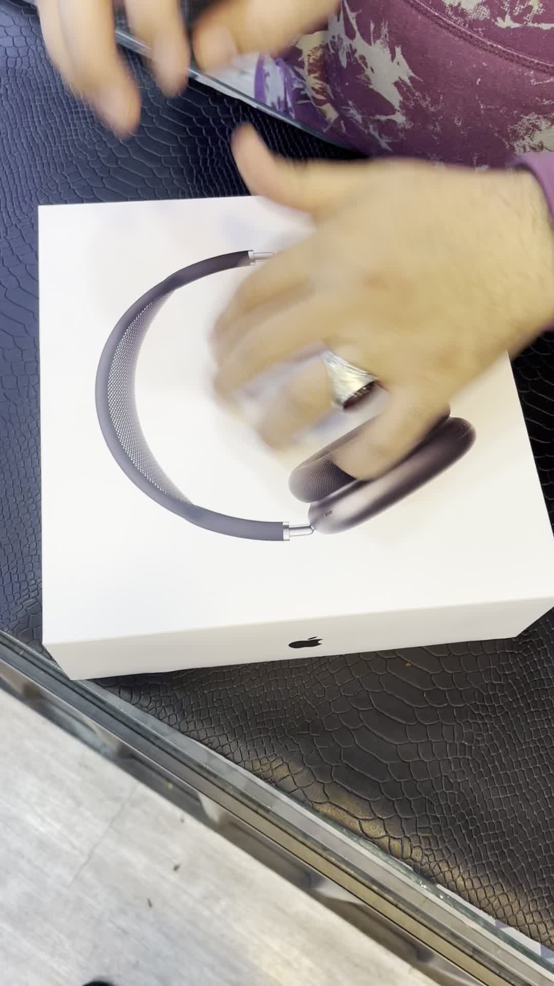 Airpods Max/ایرپادز مکس|لوازم جانبی موبایل و تبلت|تهران, شیخ هادی|دیوار