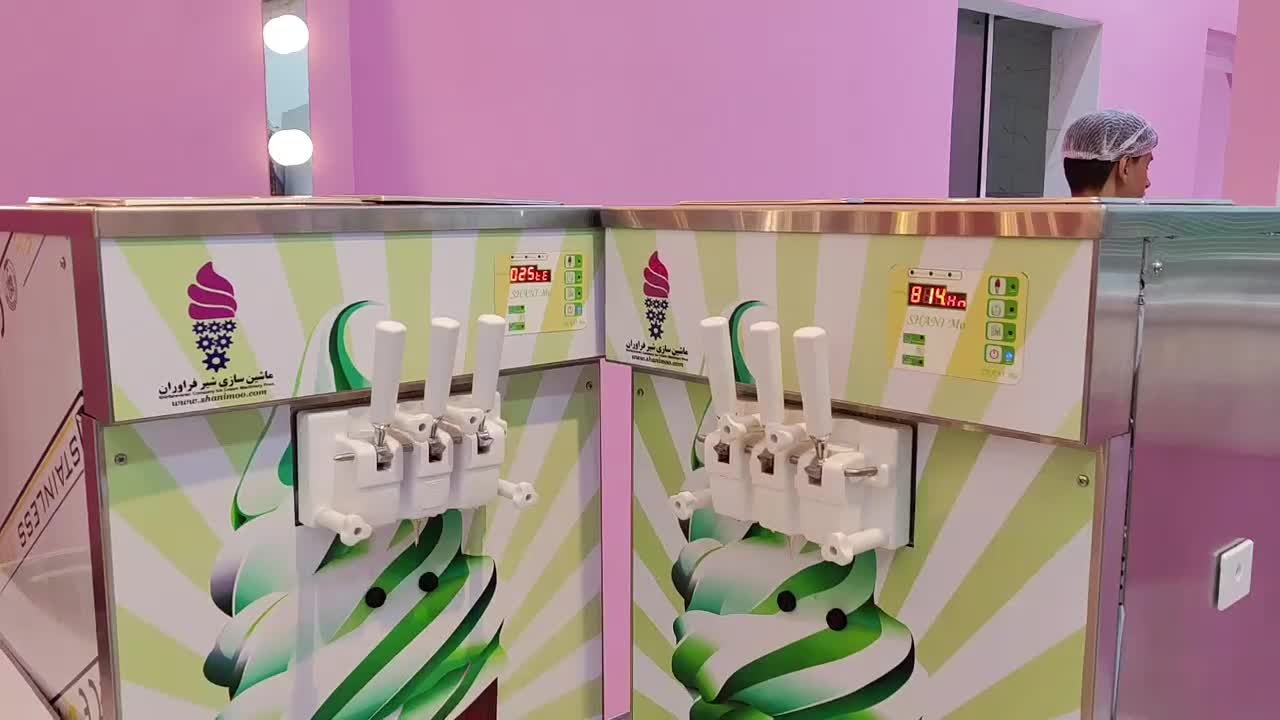 دستگاه بستنی‌ساز قیفی/مناسب شروع کسب‌وکار جدید|کافی‌شاپ و رستوران|شیراز, سرو|دیوار