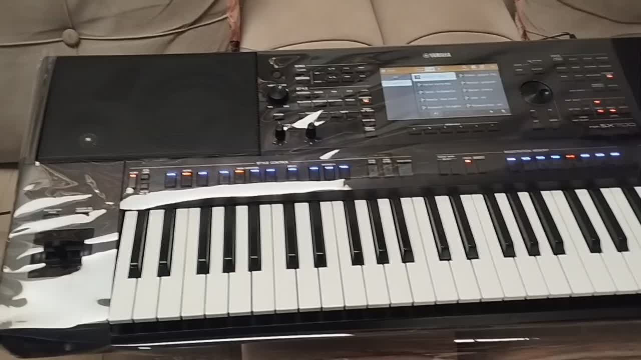 اورگ یاماها اس ایکس 700|پیانو، کیبورد، آکاردئون|ری, علایین|دیوار