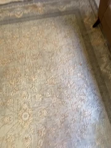 فرش نه متری و کناره در عرض یک و نیم ست هستن|فرش|زنجان, |دیوار