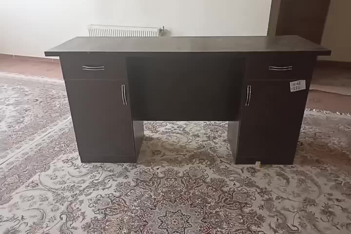میز کار|میز تحریر و کامپیوتر|شاهینشهر, گزبرخوار|دیوار