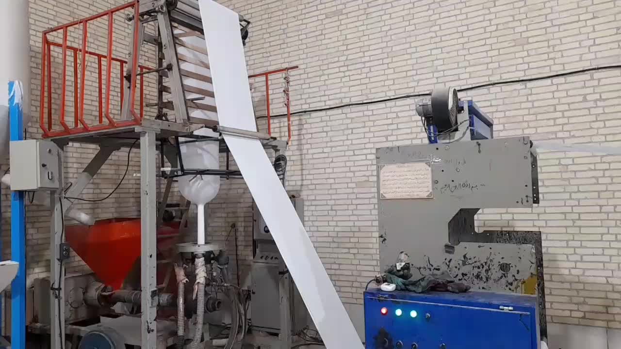 فروش خط کامل تولید سفره یکبار مصرف|ماشینآلات صنعتی|یزد, |دیوار