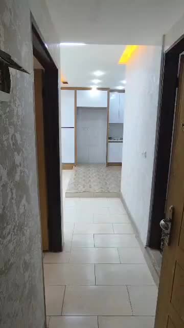 ب ۷ آپارتمان افلاک با آسانسور|فروش آپارتمان|فولادشهر, B7|دیوار