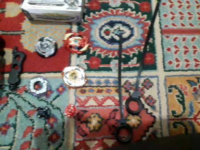 فرفره انفجاری هایپرین فصل ۷ و ساتون سیاه فصل ۴|اسباببازی|میانه, |دیوار